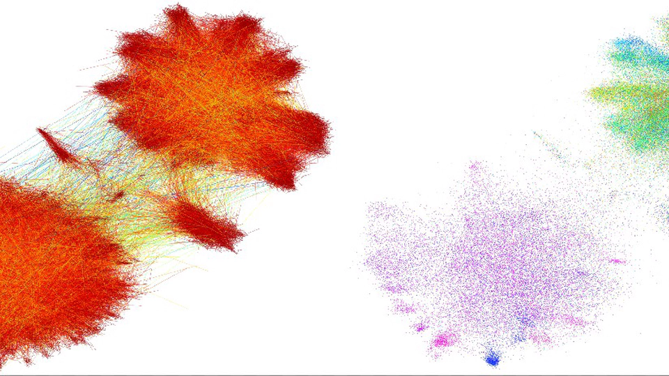 DRGraph: An Efficient Graph Layout Algorithm for Large-scale Graphs by Dimensionality Reduction